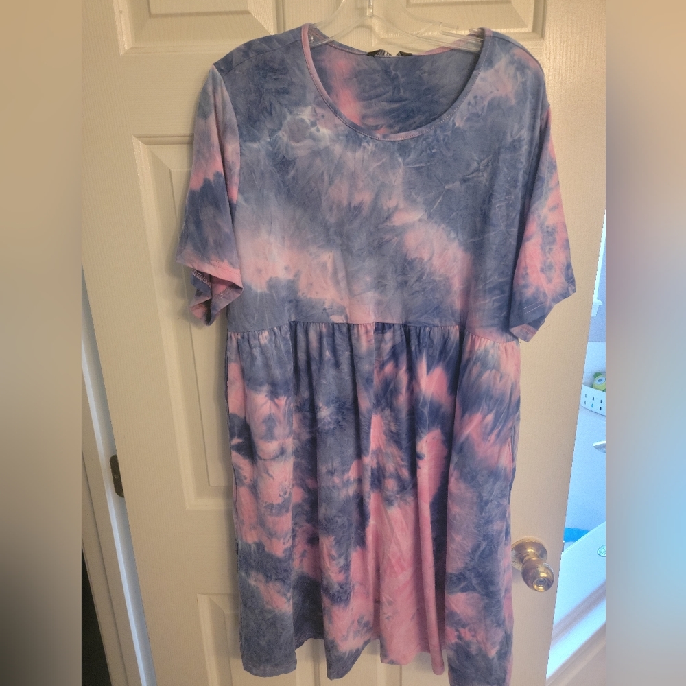 BloomChic Tie Dye T-Shirt Dress